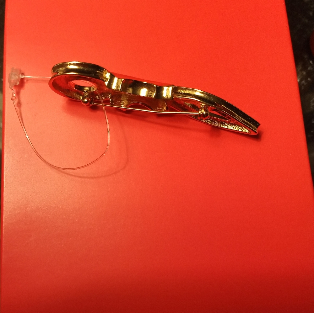 Brooch - Picture 3 of 3